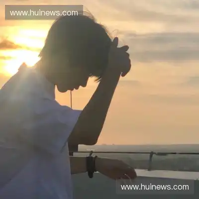 韦芝
